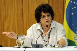 25/05/2012- Coletiva com a Ministra Izabella Teixeira(MMA) . Vetos e mudanças do Código Florestal voltam para a Câmara Federal.